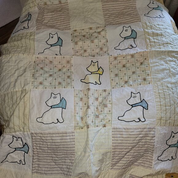 Vintage Quilt - Picture 1 of 4